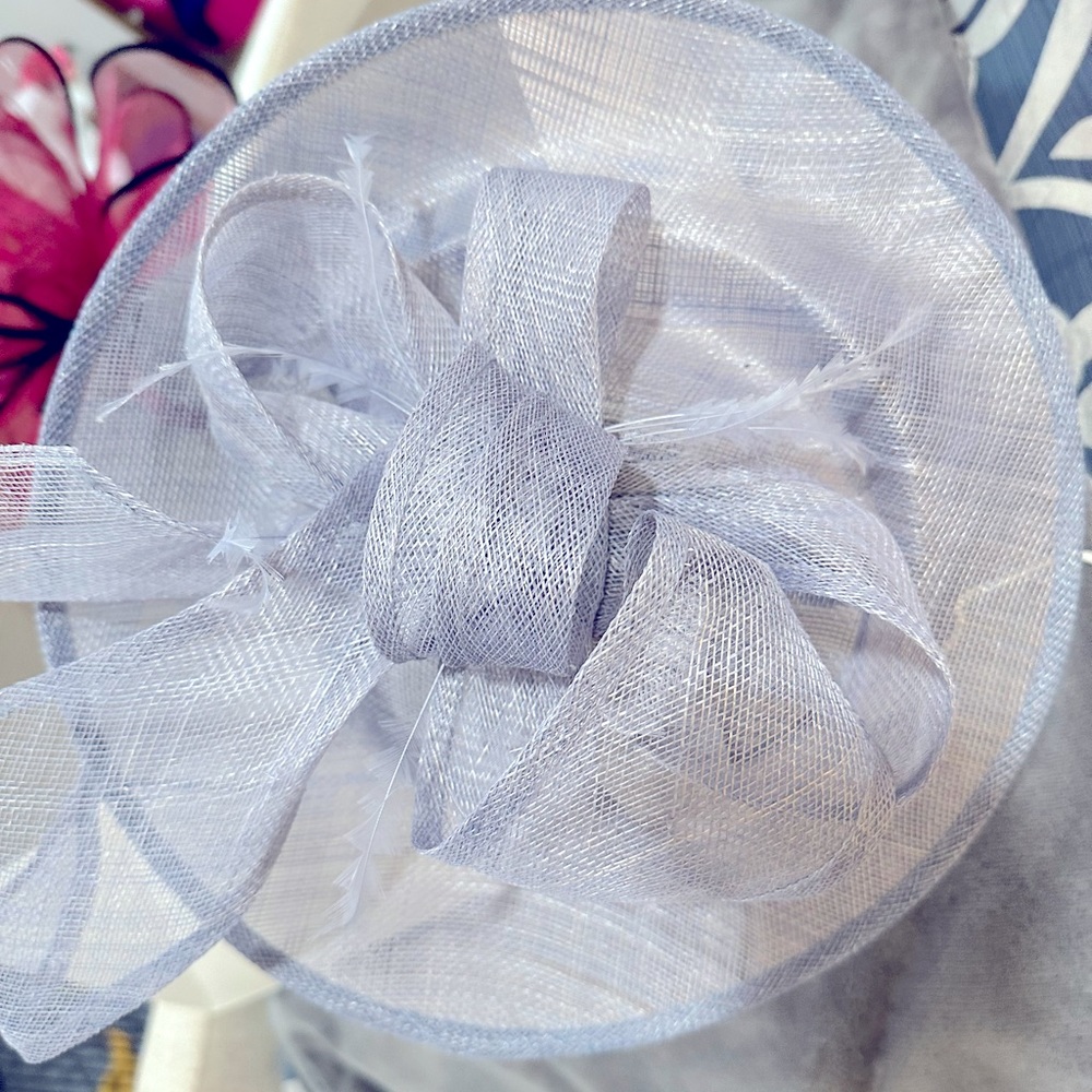 Small baby blue Fascinator
